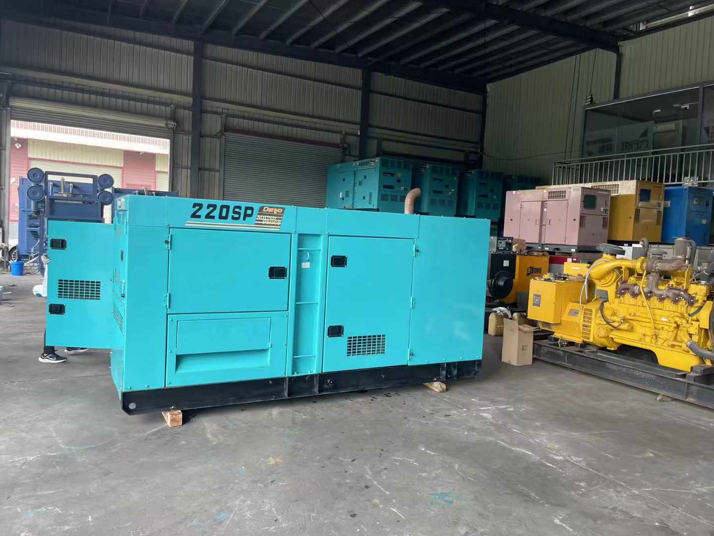 吉林800kW 柴油发电机的输出电流波动范围是多少？